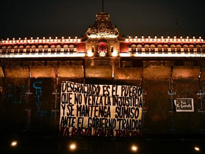 Padres de los 43 advierten a Sheinbaum: Seguirán exigencias hasta llegar a la verdad y justicia