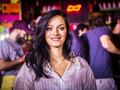 No le importó nada: Oriana Sabatini despertó suspiros por las calles de Italia con este look