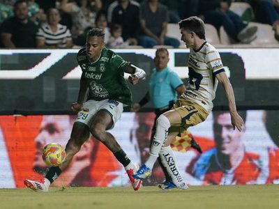 Pumas remonta para vencer 2-1 a León en el Clausura