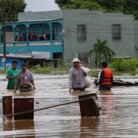 "Iota" se disipa, pero permanece el peligro de "fuertes lluvias"