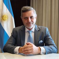 La Secretaría de Industria reglamentó el nuevo cupo de autos eléctricos importados