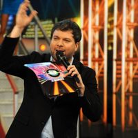 La decisión que tomaría Guido Kaczka respecto de "Los 8 escalones del millón"