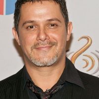 Empeoró la situación: Alejandro Sanz está en problemas con varias de sus parejas anteriores