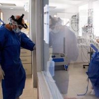 El país superó la barrera de los 103 mil decesos a causa del coronavirus