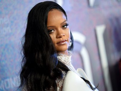 ¡OMG! Mira lo que Rihanna y Jay-Z están haciendo para ayudar a los más afectados por el coronavirus