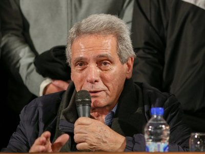 Procesaron y embargaron a Carlos Acuña, cotitular de la CGT