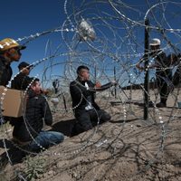 Estados Unidos y México, hostil sintonía contra migrantes