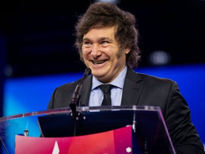 Una encuesta reveló la imagen positiva de los presidentes en agosto: qué posición ocupa Javier Milei