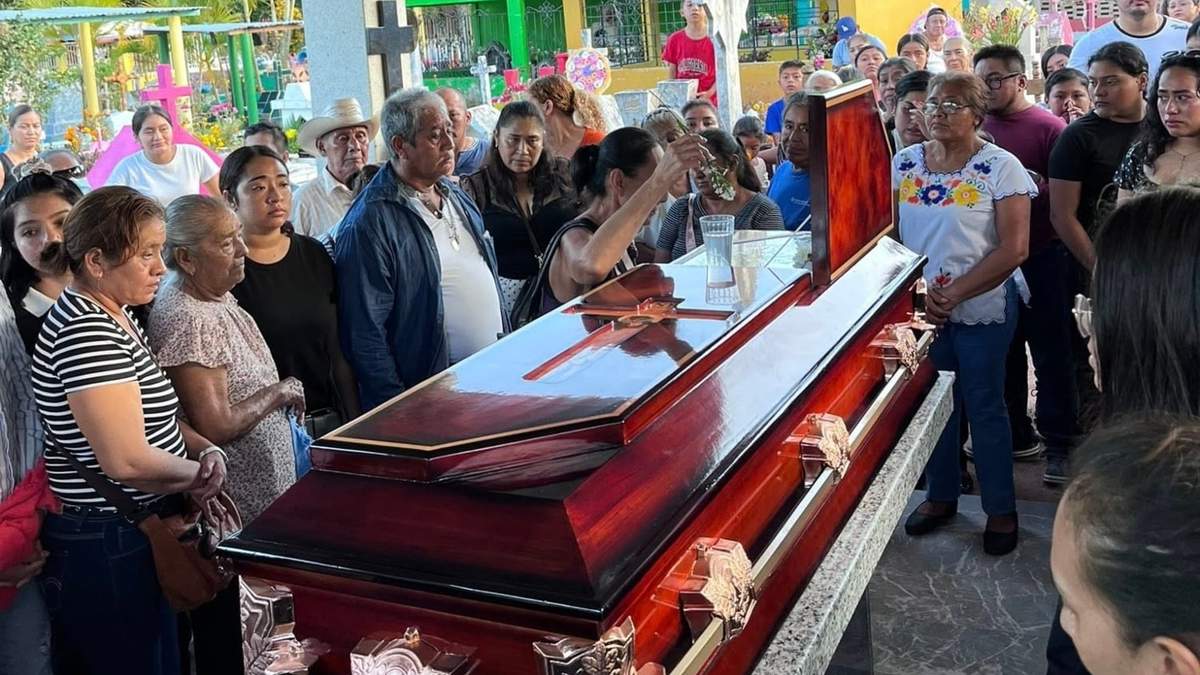 El funeral de Lázaro Francisco Luría