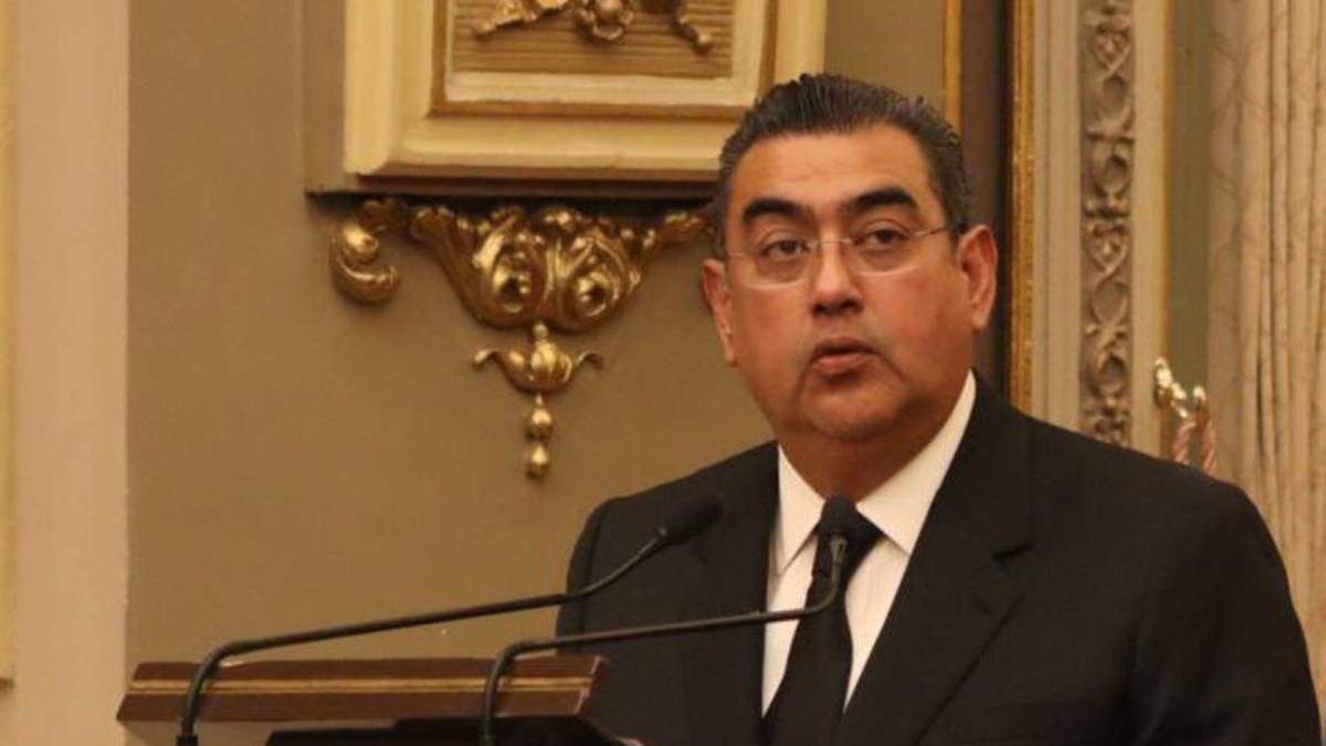 El nuevo gobernador de Puebla Sergio Salomón Céspedes Peregrina