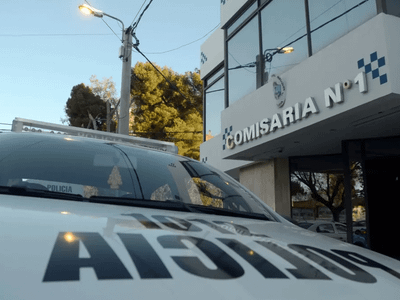 La policía de la ciudad de Neuquén junto a comerciantes de la capital detuvieron a un delincuente