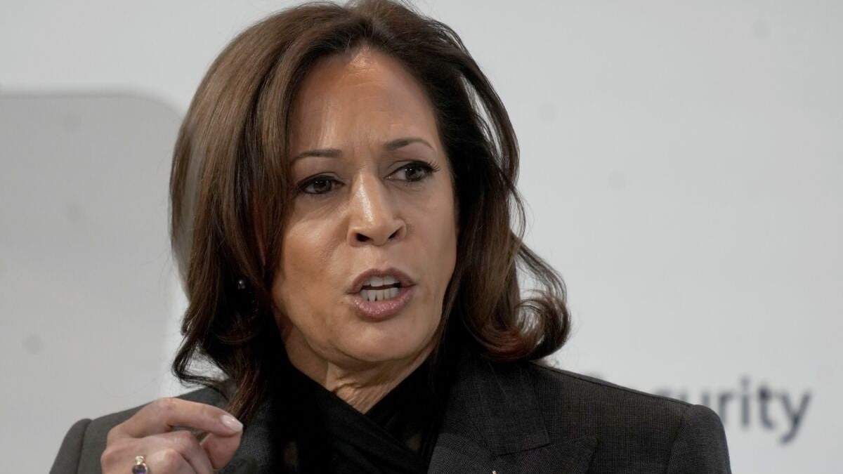 La vicepresidenta estadounidense Kamala Harris habla en la conferencia de seguridad de Munich