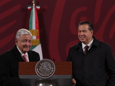 Mejía Berdeja aceptó los resultados de la encuesta y seguirá como subsecretario de Seguridad: AMLO