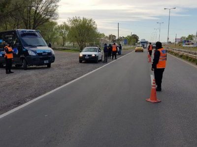 Accidente vial sobre la Ruta Provincial 7, dos personas fueron hospitalizadas