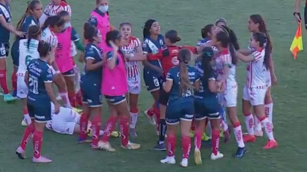 Trifulca en el partido de la jornada seis