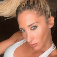 ¡En su máximo esplendor! Ayelén Paleo estuvo al borde de la censura con diminuto bikini