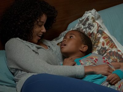 Netflix confirmó la segunda temporada de "Educar a un superhéroe" una de sus series más populares en EE. UU