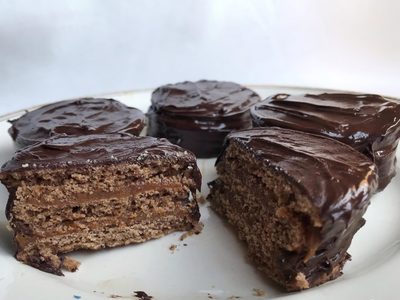 Alfajores de cereal: sin harina y en 5 minutos, una delicia fit y crocante que te saca de cualquier antojo