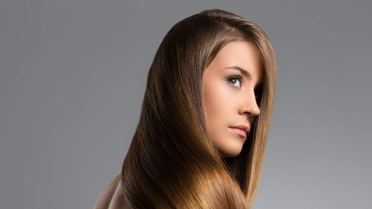 Cómo aclarar tu cabello naturalmente. Fuente: (X)