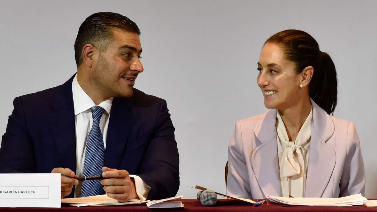 Omar García Harfuch y Claudia Sheinbaum, en la presentación de la estrategia de seguridad