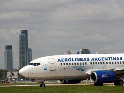 ¿Habrá polémica? Aerolíneas Argentinas retardará los vuelos especiales para repatriar a los varados