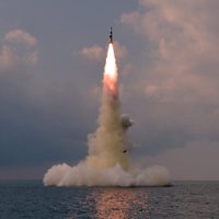 Corea del Norte lanzó un misil no identificado hacia el mar japonés