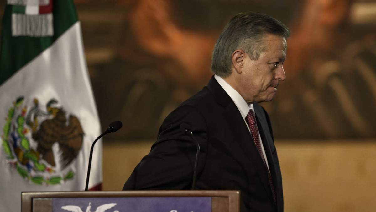 Renuncia al cargo