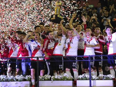 Dinero por un excampeón: la inesperada suma que recibió River por un jugador