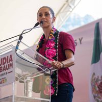 Sheinbaum enfrenta reclamos en Chiapas por candidaturas, salud, gobernabilidad... (Video)