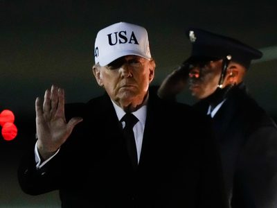 Trump anuncia aranceles del 25% contra los países que mantengan relaciones comerciales con Irán