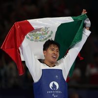 Luis Nájera gana medalla de plata en parataekwondo en los Juegos Paralímpicos de París 2024