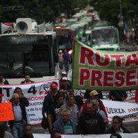 Transportistas amagan con nueva protesta durante el primer informe de labores de Sheinbaum