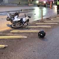 Revelan que la automovilista imputada por atropellar a una moto en Centenario había causado otro incidente previo