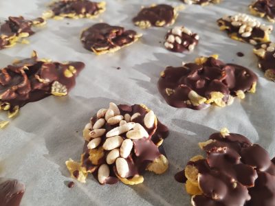 Con 3 ingredientes: snack saludable súper fácil y más rico que las barritas de cereales compradas