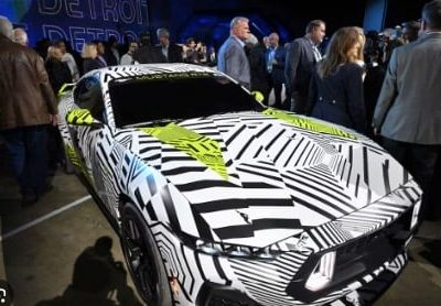El Honda Civic híbrido gana el premio al Coche del Año 2025 en Norteamérica