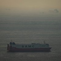 Irán comienza a formalizar su control sobre el estrecho de Ormuz con un régimen de "peaje"