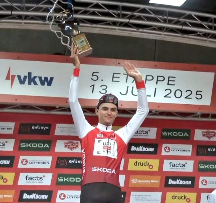 Isaac del Toro se corona en el Tour de Austria 2025