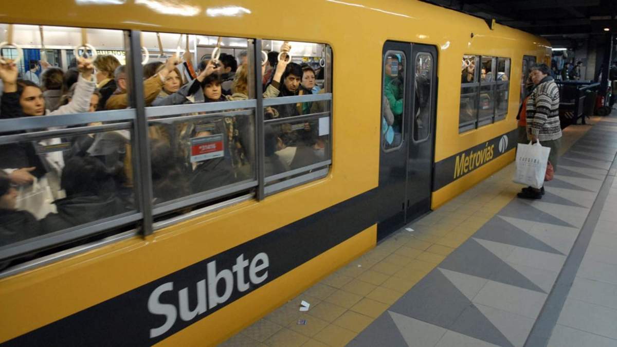 Subte. Fuente: (Twitter)