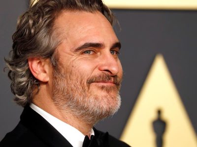 De Villano a Superhéroe: ¡Joaquín Phoenix al rescate!