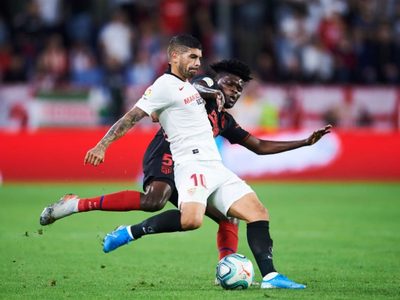 Éver Banega y las diez figuras mundiales que quedarán libres con posible cambio de rumbo