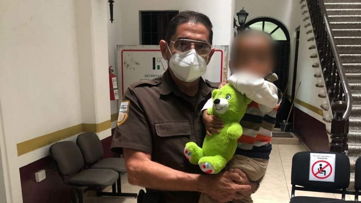 El menor de 2 años fue abandonado en los límites de la carretera Ocozocoautla-Las Choapas, Veracruz