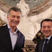 Denuncian el hallazgo de un sobre con 10 mil dólares en el despacho de un exfuncionario de Cambiemos
