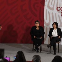 Gobierno compra 671 autotanques en 92 mdd para atender desabasto de gasolina
