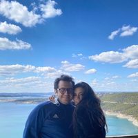 Tras explicar sobre la casa en Houston, esposa de José Ramón López, Carolyn Adams denuncia amenazas
