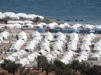Los pensamientos suicidas y las autolesiones crecen entre los refugiados atrapados en Grecia