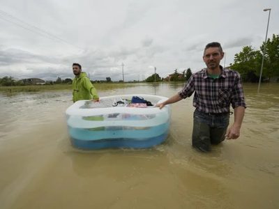 Científicos explican el clima extremo que provocó las inundaciones en Italia
