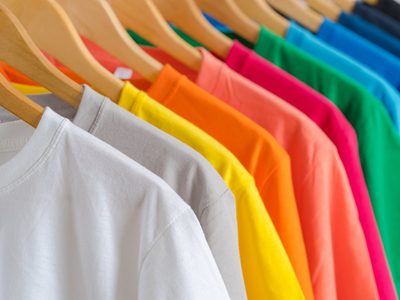El Gobierno redujo los impuestos a la importación de ropa y calzado