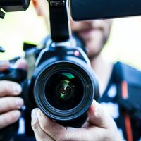Agresiones a periodistas aumentaron 11% en Italia
