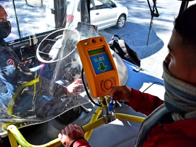 Después de dos años, anunciaron que habrá aumentos en el transporte público