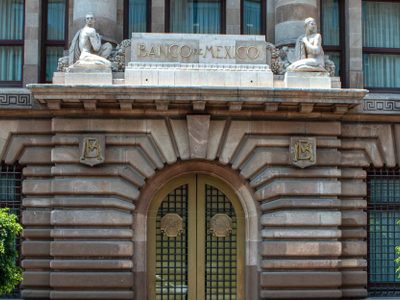 El Banxico prevé desplome de 8.8% en la economía mexicana para 2020